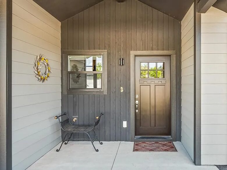 Elegant Whitefish Escape Near Downtown & Nature - Whitefish, Montana