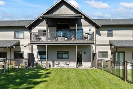 Elegant Whitefish Escape Near Downtown & Nature - Whitefish, Montana