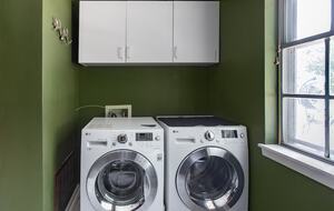 Refined Hill Country Retreat on 30 Acres - Driftwood, Texas