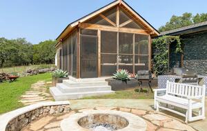 Refined Hill Country Retreat on 30 Acres - Driftwood, Texas