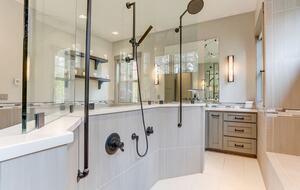 Modern Mountain Escape with Luxe Indoor-Outdoor Living - Bend, Oregon