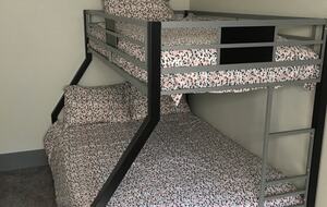 Modern Mountain Escape with Luxe Indoor-Outdoor Living - Bend, Oregon