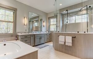 Modern Mountain Escape with Luxe Indoor-Outdoor Living - Bend, Oregon