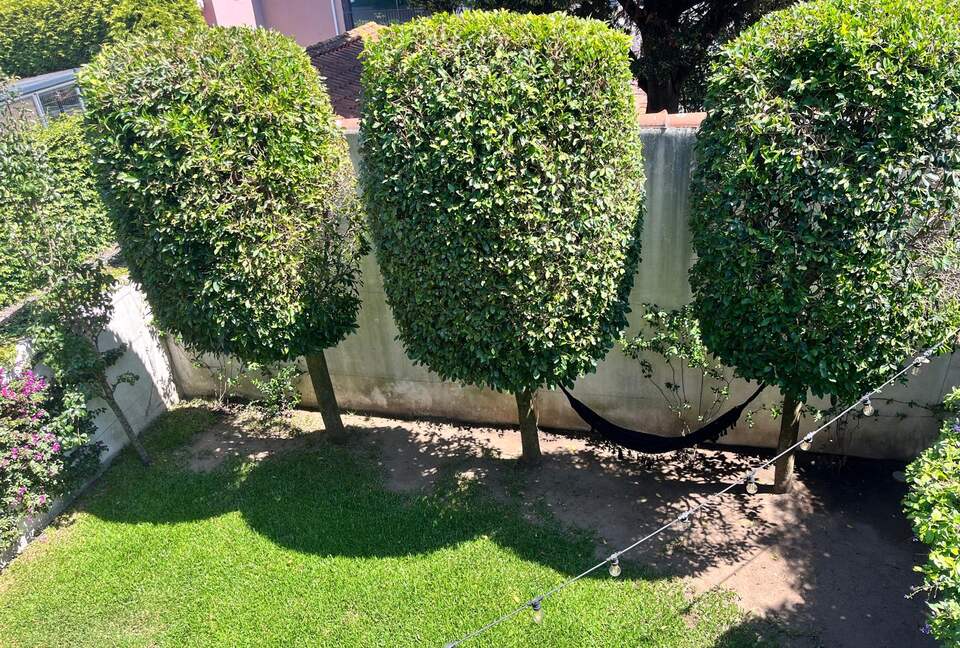 Skyline Serenity | A Contemporary Porto Townhouse - Porto, Portugal