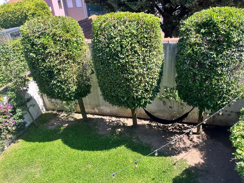 Skyline Serenity | A Contemporary Porto Townhouse - Porto, Portugal