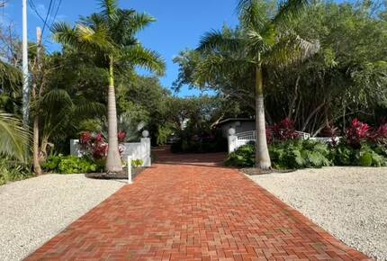 Refined Waterfront Retreat with Private Dock and Luxe Amenities - Summerland Key, Florida
