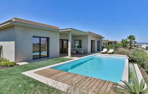 Algarve Waterfront Villa with pool - Faro, Portugal