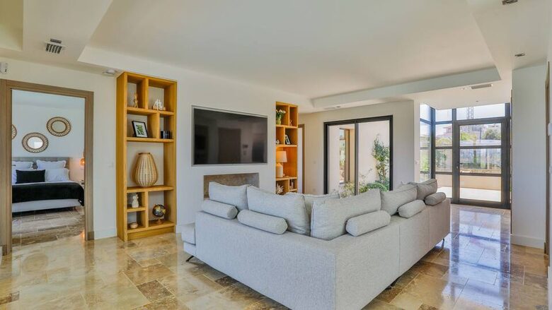 Algarve Waterfront Villa with pool - Faro, Portugal