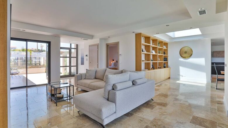 Algarve Waterfront Villa with pool - Faro, Portugal
