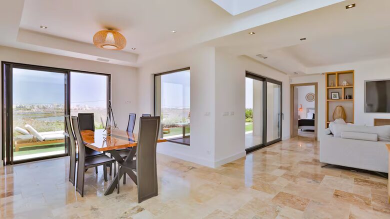 Algarve Waterfront Villa with pool - Faro, Portugal