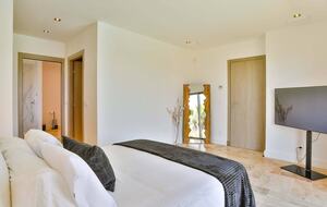 Algarve Waterfront Villa with pool - Faro, Portugal