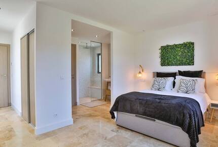 Algarve Waterfront Villa with pool - Faro, Portugal