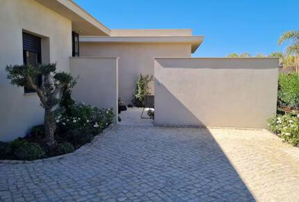 Algarve Waterfront Villa with pool - Faro, Portugal