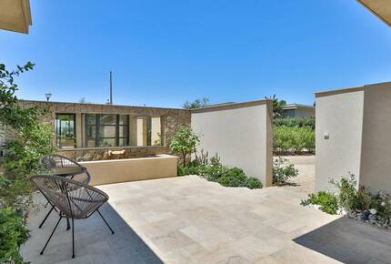 Algarve Waterfront Villa with pool - Faro, Portugal