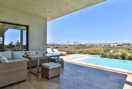 Algarve Waterfront Villa with pool - Faro, Portugal