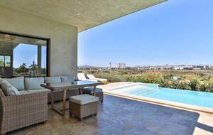 Algarve Waterfront Villa with pool - Faro, Portugal