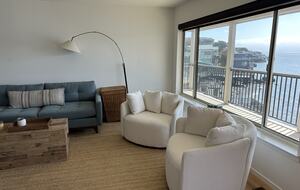 San Francisco Bay Waterfront Apartment - Tiburon, California