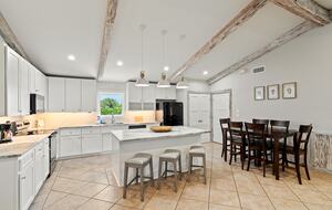 Tranquil Retreat with Private Pool - Eastpoint, Florida