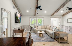 Tranquil Retreat with Private Pool - Eastpoint, Florida