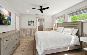 Tranquil Retreat with Private Pool - Eastpoint, Florida