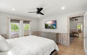 Tranquil Retreat with Private Pool - Eastpoint, Florida