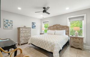 Tranquil Retreat with Private Pool - Eastpoint, Florida