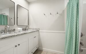 Tranquil Retreat with Private Pool - Eastpoint, Florida