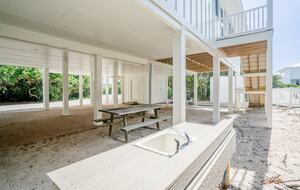 Tranquil Retreat with Private Pool - Eastpoint, Florida