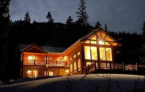 Breckenridge Lodge with Game Room & Hot Tub - Breckenridge, Colorado