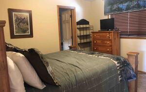 Breckenridge Lodge with Game Room & Hot Tub - Breckenridge, Colorado