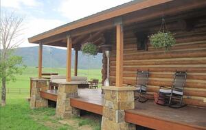 Luxury Log Ranch with Hot Tub, Sauna & Horse Facilities near Steamboat - Steamboat Springs, Colorado