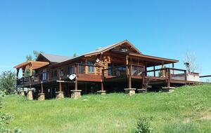 Luxury Log Ranch with Hot Tub, Sauna & Horse Facilities near Steamboat - Steamboat Springs, Colorado