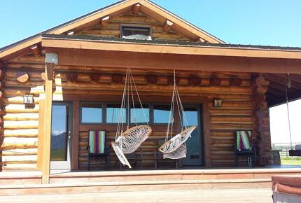 Luxury Log Ranch with Hot Tub, Sauna & Horse Facilities near Steamboat - Steamboat Springs, Colorado
