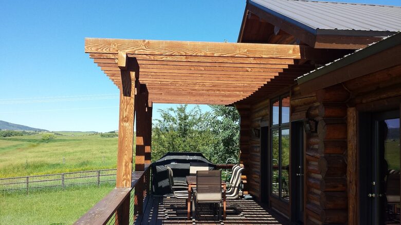 Luxury Log Ranch with Hot Tub, Sauna & Horse Facilities near Steamboat - Steamboat Springs, Colorado