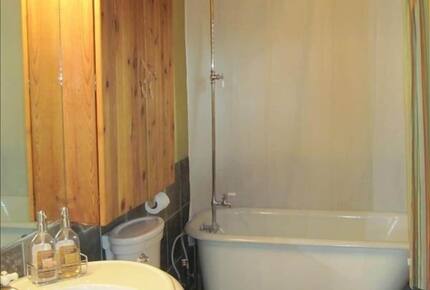 Luxury Log Ranch with Hot Tub, Sauna & Horse Facilities near Steamboat - Steamboat Springs, Colorado