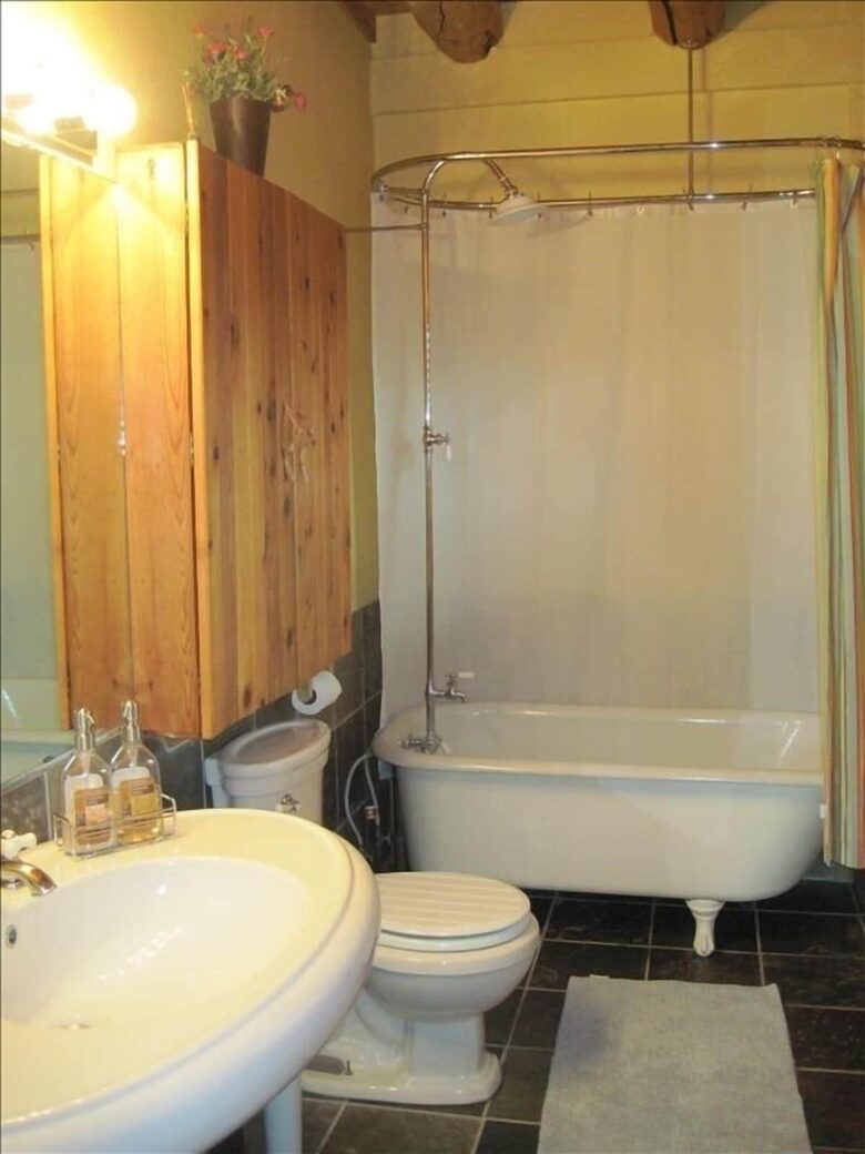 Luxury Log Ranch with Hot Tub, Sauna & Horse Facilities near Steamboat - Steamboat Springs, Colorado