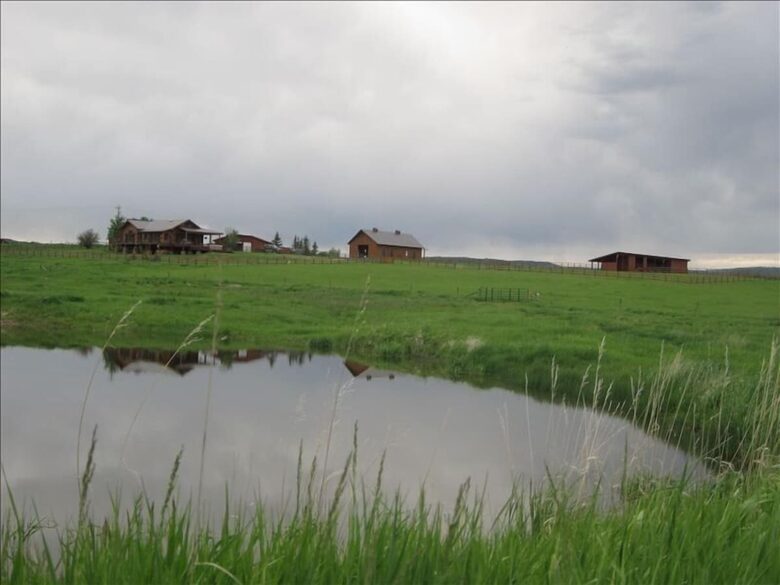 Luxury Log Ranch with Hot Tub, Sauna & Horse Facilities near Steamboat - Steamboat Springs, Colorado