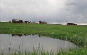 Luxury Log Ranch with Hot Tub, Sauna & Horse Facilities near Steamboat - Steamboat Springs, Colorado