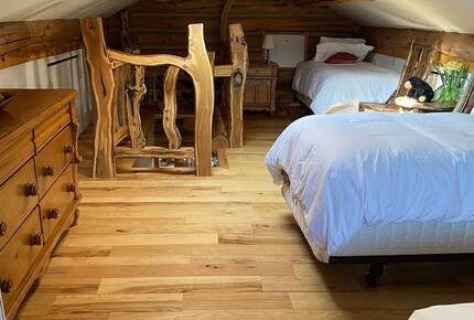 Luxury Log Ranch with Hot Tub, Sauna & Horse Facilities near Steamboat - Steamboat Springs, Colorado