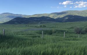 Luxury Log Ranch with Hot Tub, Sauna & Horse Facilities near Steamboat - Steamboat Springs, Colorado