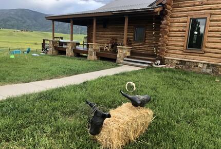 Luxury Log Ranch with Hot Tub, Sauna & Horse Facilities near Steamboat - Steamboat Springs, Colorado