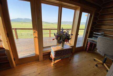 Luxury Log Ranch with Hot Tub, Sauna & Horse Facilities near Steamboat - Steamboat Springs, Colorado