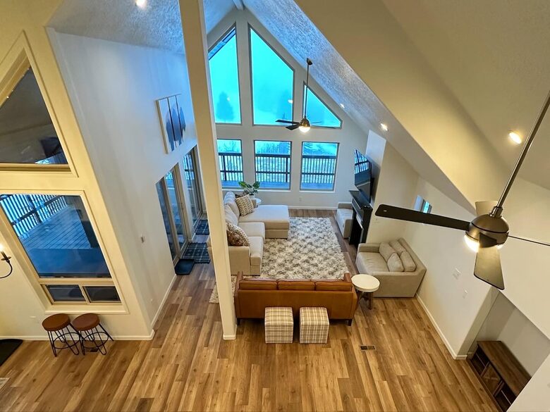 Refined Retreat at Bear Lake’s Sweetwater Golf Course - Garden City, Utah