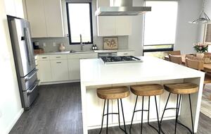 Timeless Elegance by the Sea in Olde Del Mar - Del Mar, California