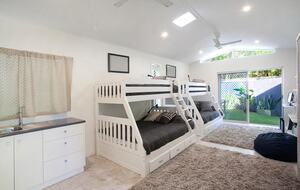 Hidden Gem at the Edge of Noosa National Park - Sunshine Coast, Australia