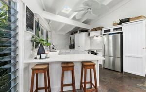 Hidden Gem at the Edge of Noosa National Park - Sunshine Coast, Australia