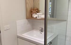 Coastal Getaway with Spacious Yard and Kayaks - Barwon Heads, Australia