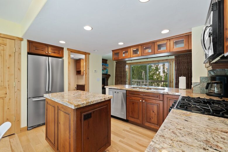 Townhome 5 min from Park City Mtn & Downtown! - Park City, Utah