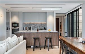 Modern Alpine Escape with Designer Finishes - Arrowtown, New Zealand