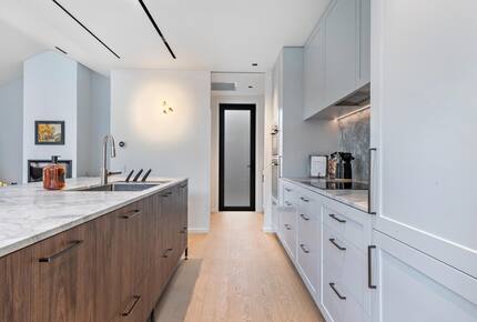 Modern Alpine Escape with Designer Finishes - Arrowtown, New Zealand